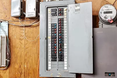 359 Summer St, Fitchburg, MA 01420 - Photo 12