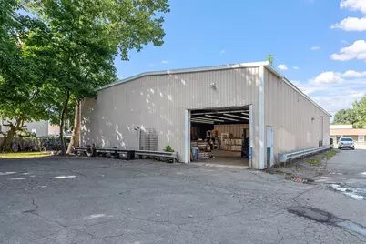 359 Summer St, Fitchburg, MA 01420 - Photo 4