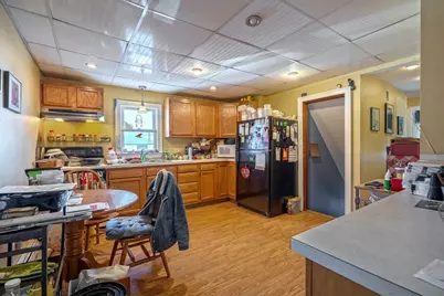 356 Newton St, South Hadley, MA 01075 - Photo 4