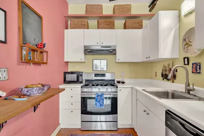 172 Green St #8, Boston, MA 02130 - Photo 14