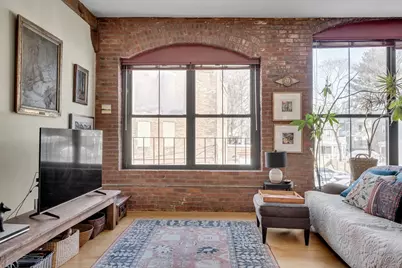 172 Green St #8, Boston, MA 02130 - Photo 6