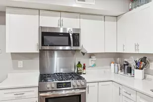 271 W Fifth St, Boston, MA 02127 - Photo 4