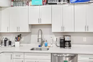 271 W Fifth St, Boston, MA 02127 - Photo 4