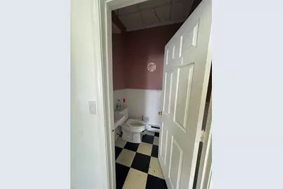 569 Main Street #1, Barnstable, MA 02601 - Photo 4