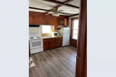 10 1/2 Bentley St #2, Salem, MA 01970 - Photo 1