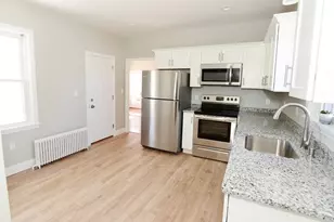 852 Somerset Ave, Taunton, MA 02780 - Photo 6