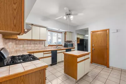 847-849 Fellsway, Medford, MA 02155 - Photo 10