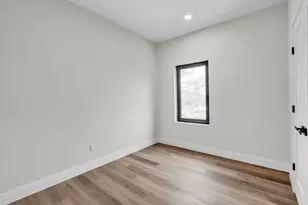 63 Belgrade Ave, Boston, MA 02131 - Photo 10