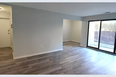 58 Shrewsbury Green Dr #A, Shrewsbury, MA 01545 - Photo 2