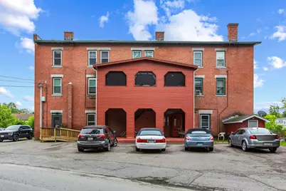 4 Davis St, Shirley, MA 01464 - Photo 2