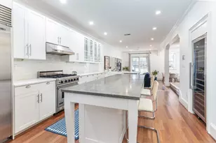 58 W Rutland Square, Boston, MA 02118 - Photo 2