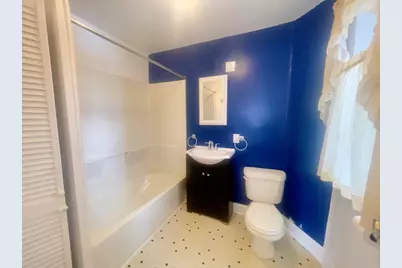 29 Wilcox St #1R, Springfield, MA 01105 - Photo 8