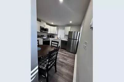 8 Chamberlain Rd #8, Shrewsbury, MA 01545 - Photo 4