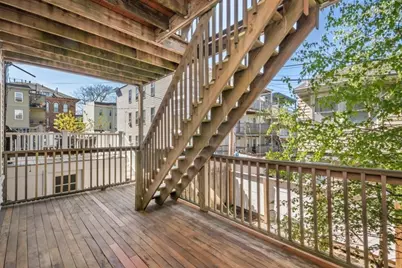 508 E 3rd St. #1, Boston, MA 02127 - Photo 12