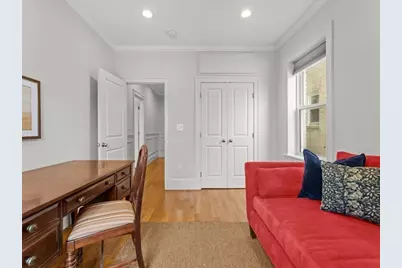 101 Winthrop Rd #1, Brookline, MA 02445 - Photo 18