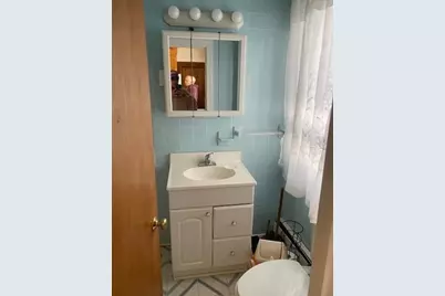 32 Vernon St, Waltham, MA 02453 - Photo 14