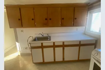 32 Vernon St, Waltham, MA 02453 - Photo 24