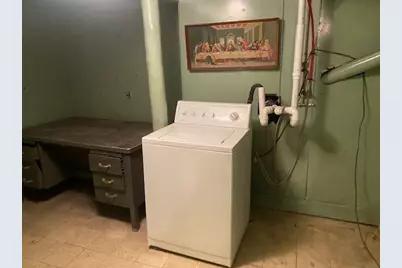 32 Vernon St, Waltham, MA 02453 - Photo 26