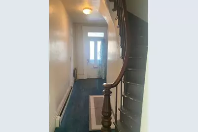 32 Vernon St, Waltham, MA 02453 - Photo 8