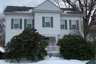 32 Vernon St, Waltham, MA 02453 - Photo 1