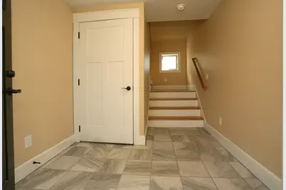 12 Warren Ave #B, Amesbury, MA 01913 - Photo 14