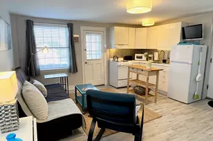 7R South St, Rockport, MA 01966 - Photo 6