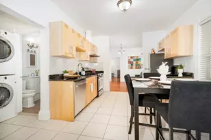 122 Brook Rd, Quincy, MA 02169 - Photo 4