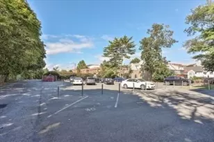 45 Oval Rd, Quincy, MA 02170 - Photo 16