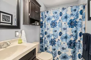 15 Cross St, Chicopee, MA 01013 - Photo 14