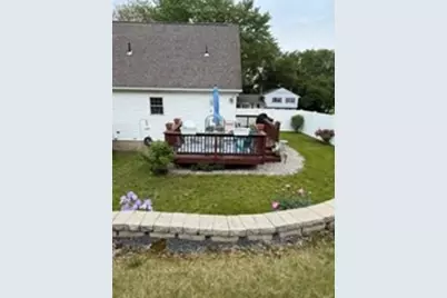 15 Cross St, Chicopee, MA 01013 - Photo 38