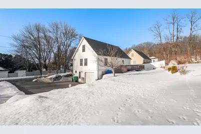 15 Cross St, Chicopee, MA 01013 - Photo 32