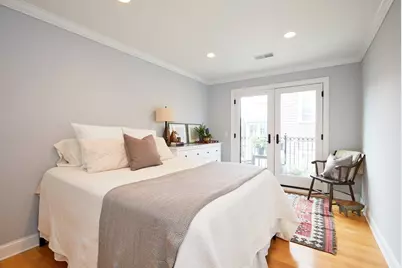 881 E 2nd St #13, Boston, MA 02127 - Photo 10