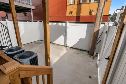 365 E St, Boston, MA 02127 - Photo 6