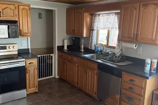 2 Sachem Rd, Peabody, MA 01960 - Photo 2