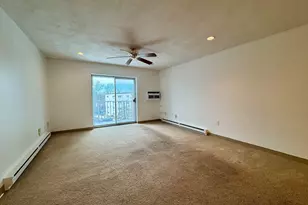 25 Greentree Ln, Weymouth, MA 02190 - Photo 6