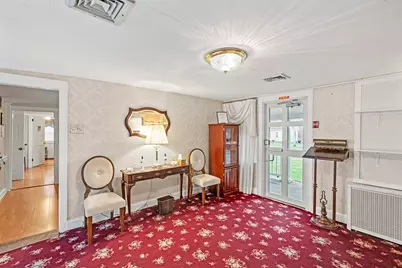 4 W Washington St, Hanson, MA 02341 - Photo 14