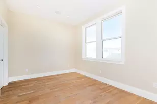 729-731 E 5th St, Boston, MA 02127 - Photo 22