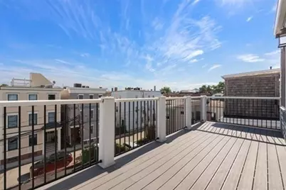 729-731 E 5th St, Boston, MA 02127 - Photo 14