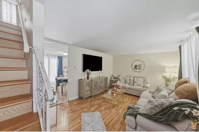 25-27 Bicknell Ave, Methuen, MA 01844 - Photo 4