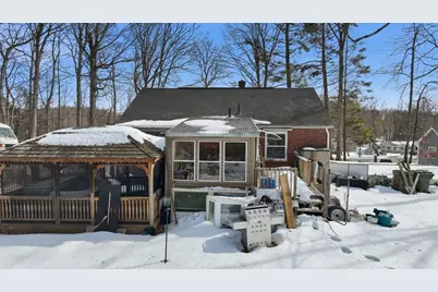 1026 Suffield St, Agawam, MA 01001 - Photo 30