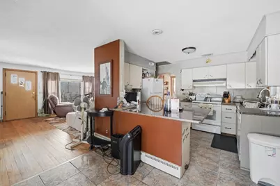 1026 Suffield St, Agawam, MA 01001 - Photo 10