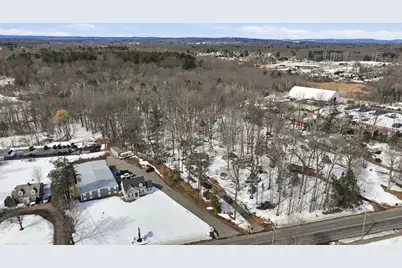 1026 Suffield St, Agawam, MA 01001 - Photo 36