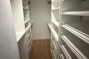 10 Oakwood Ct, Framingham, MA 01701 - Photo 10