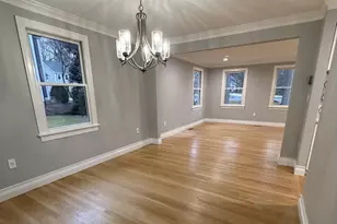 10 Oakwood Ct, Framingham, MA 01701 - Photo 6