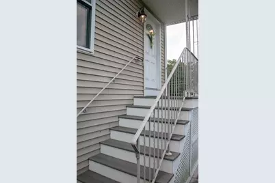 4 Humphrey #1, Wakefield, MA 01880 - Photo 2