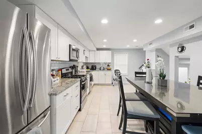 38-1/2 Ellsworth Rd, Peabody, MA 01960 - Photo 8