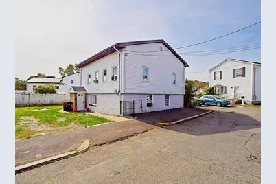 1 Washington St, Revere, MA 02151 - Photo 12