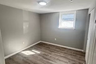 94 Whitfield St, Boston, MA 02124 - Photo 8