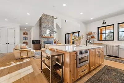 5 Blueberry Hill Rd, Westhampton, MA 01027 - Photo 8