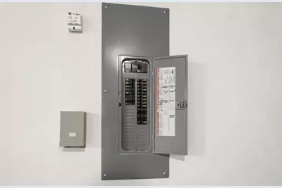 23 Chickatawbut St #2, Boston, MA 02122 - Photo 34